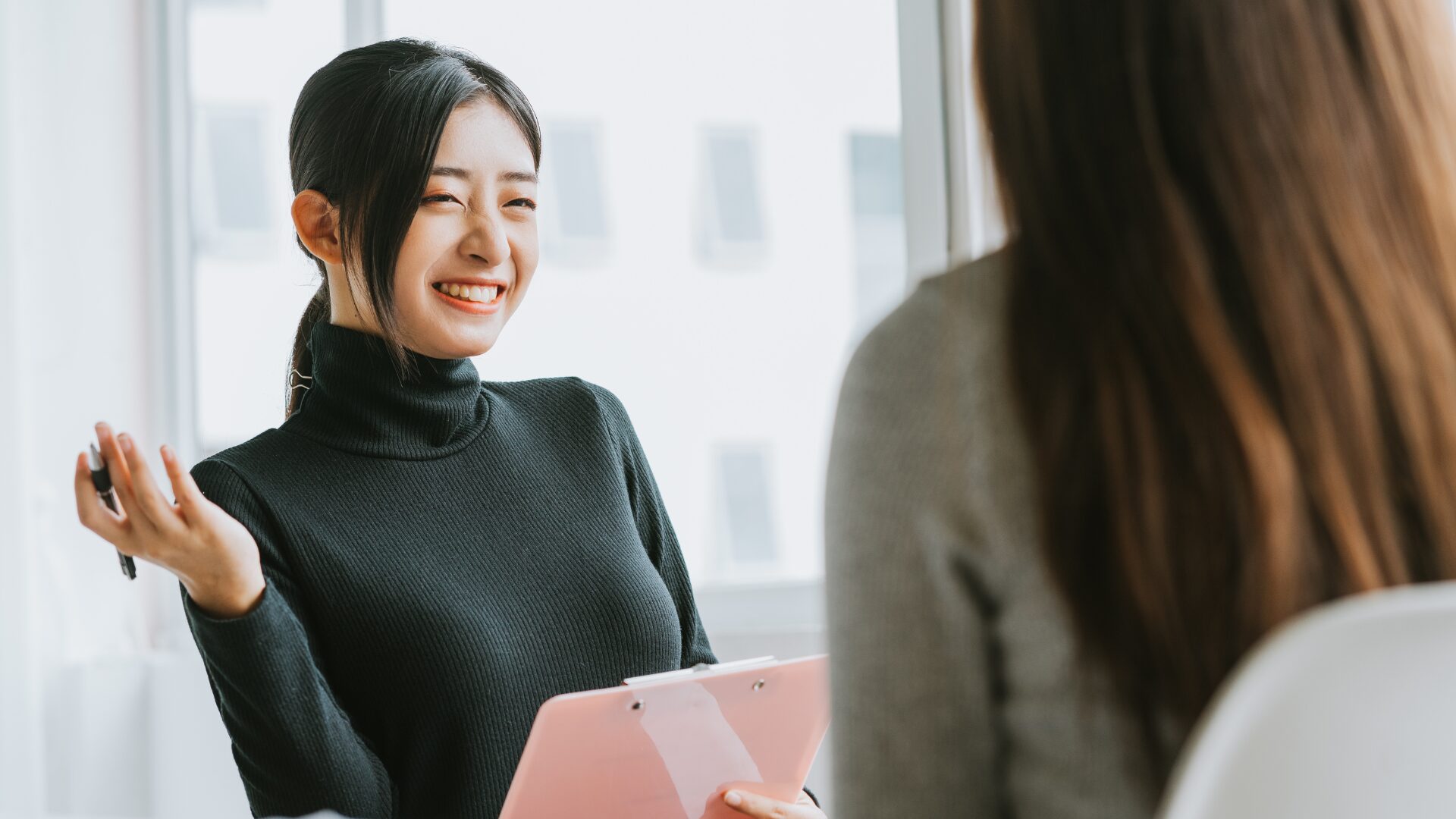 対話を通して経営者の価値を見つけるイメージ
